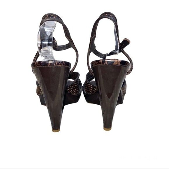 Givenchy Brown Embossed Leather Sandals Size 40 US 10 - Picture 7 of 9